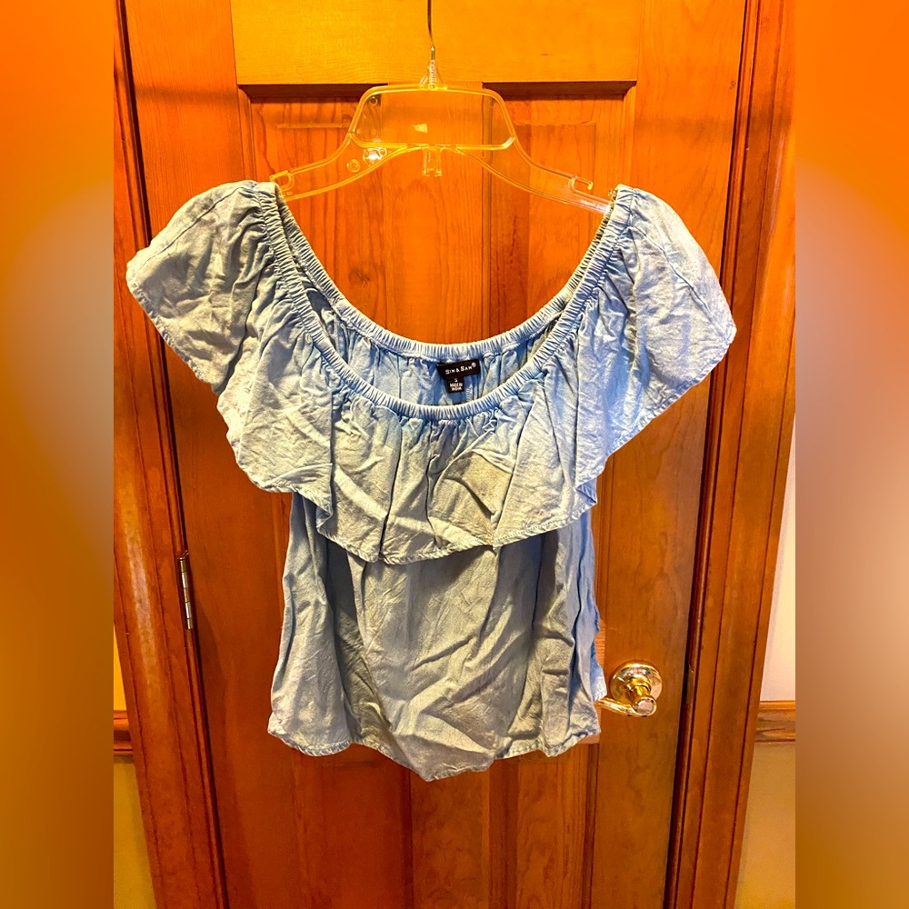 Soft Denim short sleeve off the shoulder
